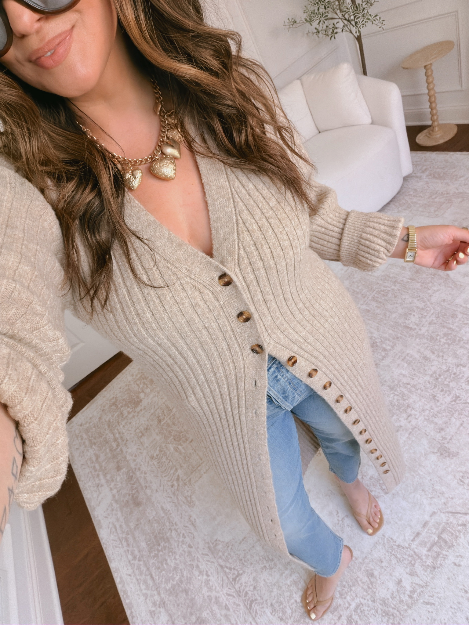 wearing a size 31 in the denim, XL in the cardigan

#LTKSeasonal #LTKMidsize
