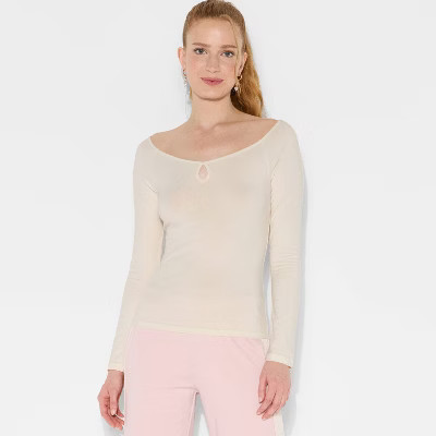 Women's Slim Fit Long Sleeve Keyhole T-Shirt - Wild Fable™ Off-White L | Target