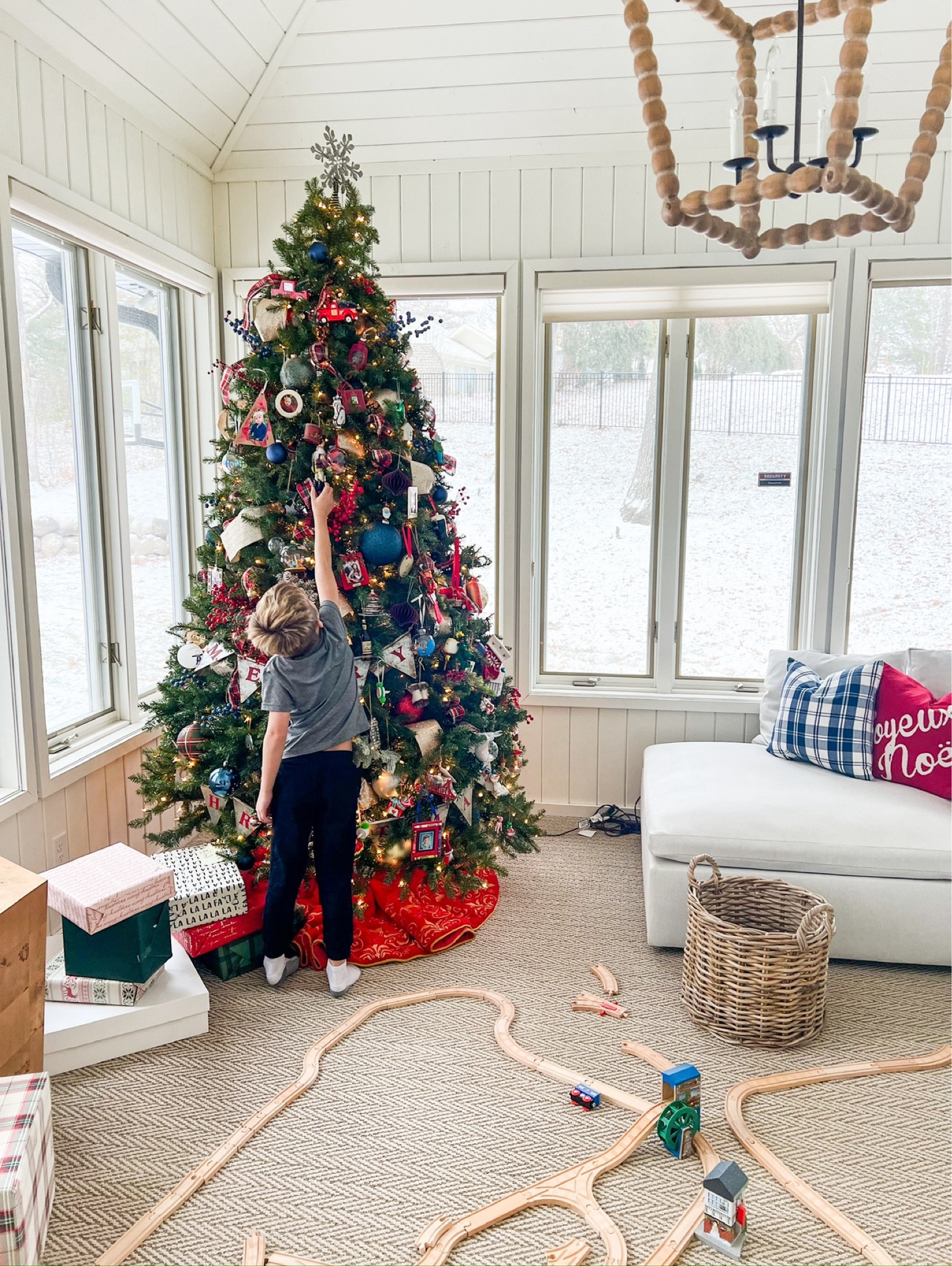 🌟how to recreate this tree. 🎄

#LTKHoliday #LTKHome