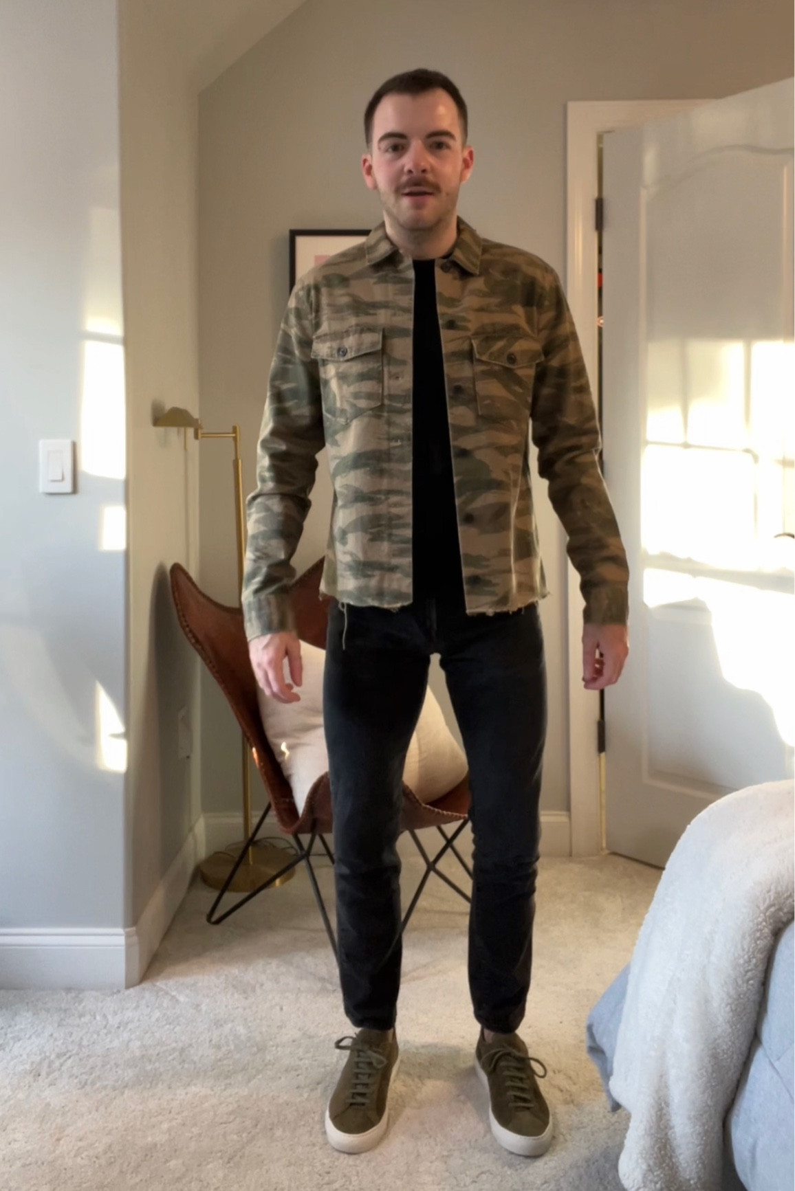A good dinner fit, great for yearround. The shirt jacket is lightweight and a great layering piece. The olive suede common projects tie in well with the shirt jacket and add some contrast from the all black base  

#LTKmens #LTKstyletip #LTKshoecrush