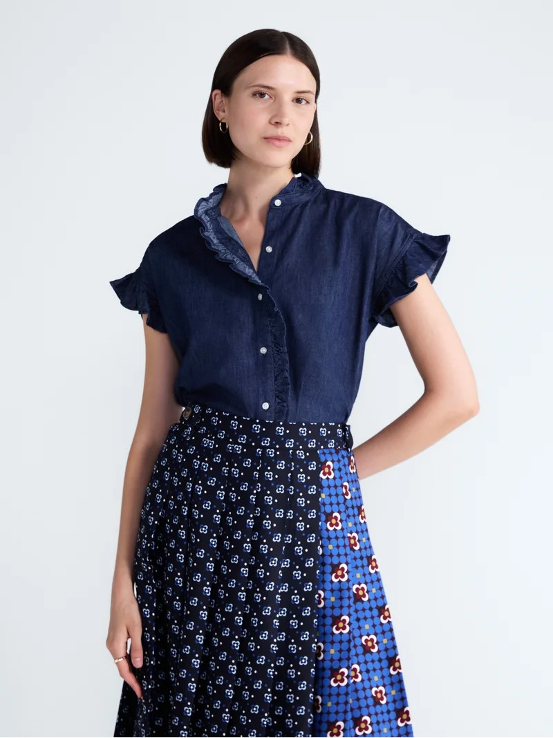 Free Assembly Women's and Women's Plus Ruffle Trim Neck Top with Short Sleeves, Sizes XS-4X | Walmart (US)