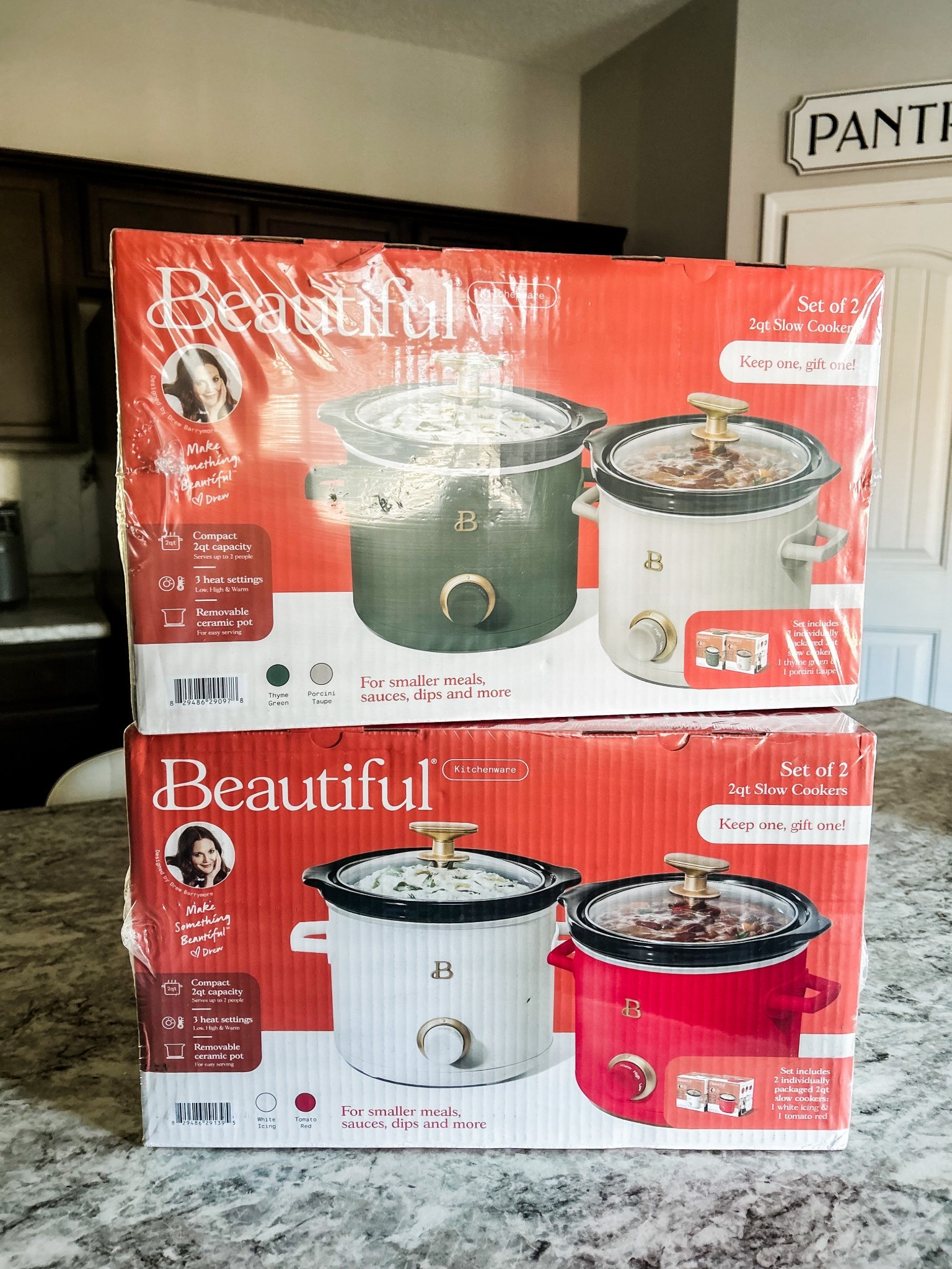 These are the cutest little crockpots! Perfect for affordable Xmas gifts 🎁

#LTKHoliday #LTKHome #LTKGiftGuide
