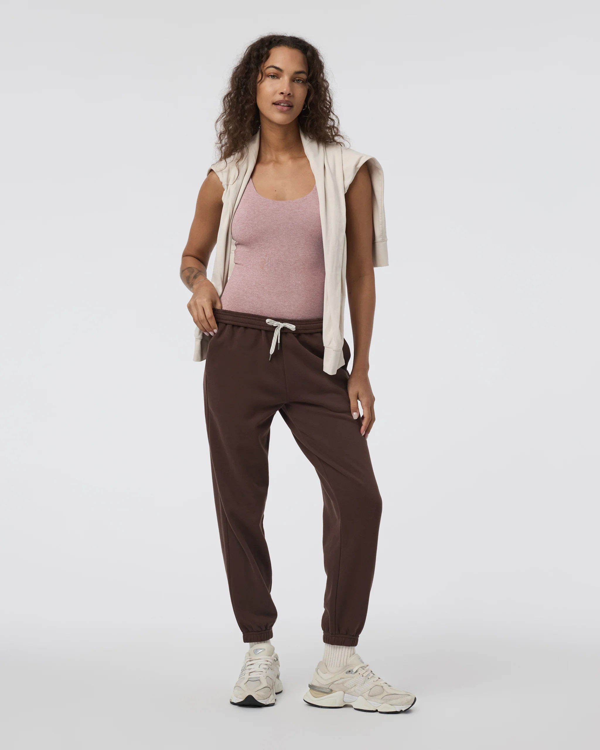 Sleeveless Halo Bodysuit – Zion Rose Heather – Vuori | Vuori Clothing (US & Canada)