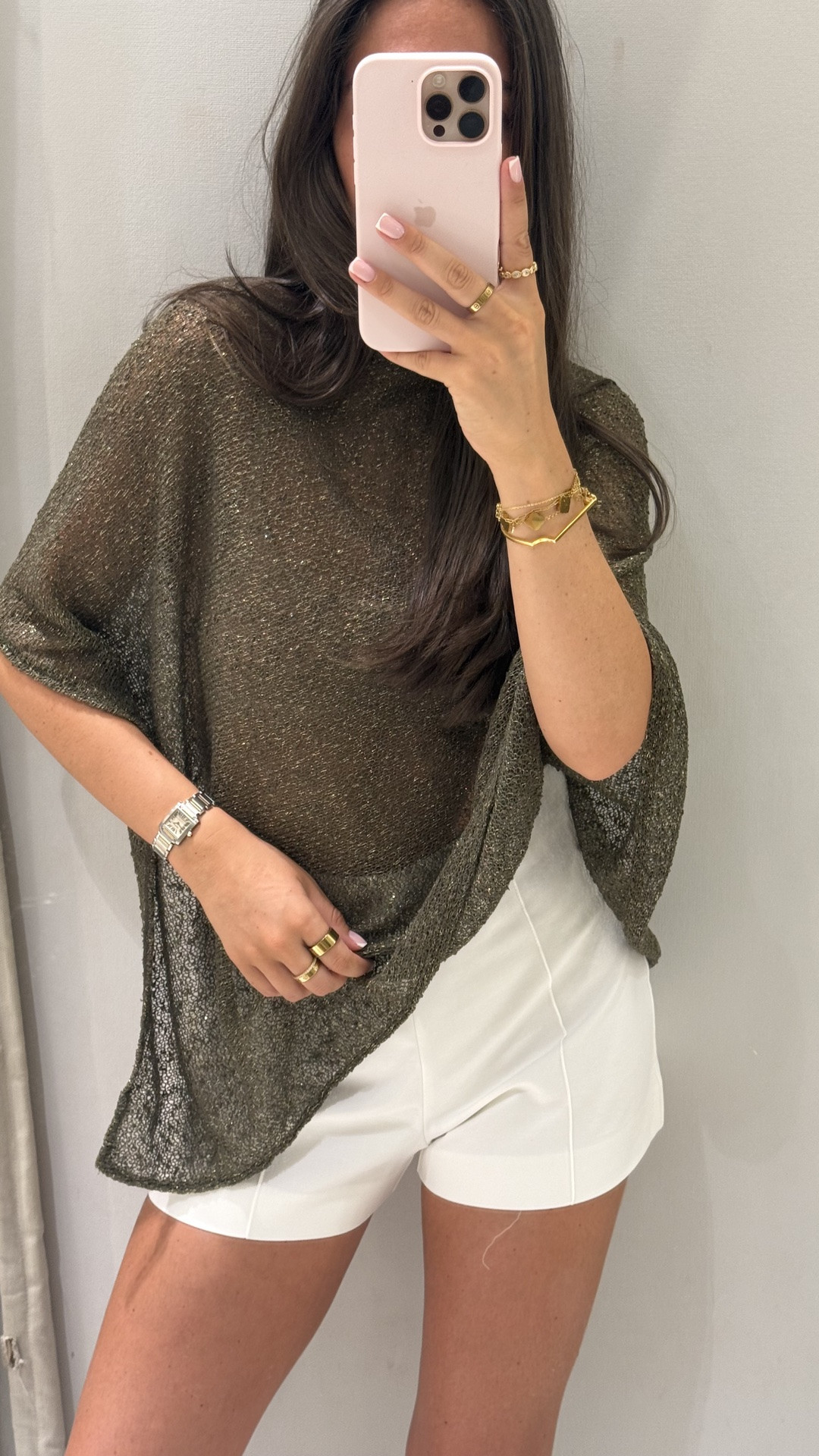 Summer shake – Summer outfit – vacation look – holiday outfit – holiday info – Cape top – car key – olive – White shorts

#LTKsummer #LTKstyletip #LTKfestival