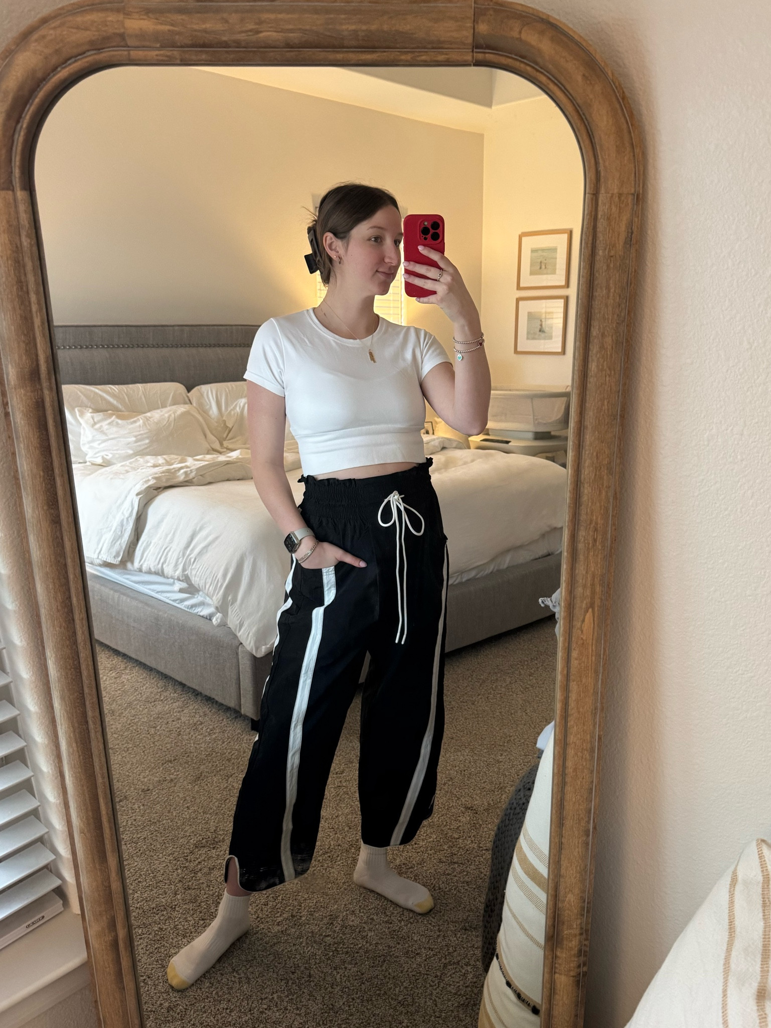 Free people pants! Reg. $98 on sale for $34!! 

Wearing a medium but probably could have sized down to a small. 

#freepeople #fpmovement #aerie #dillards #dicks #sale #salefind

#LTKSaleAlert #LTKFindsUnder50 #LTKFitness