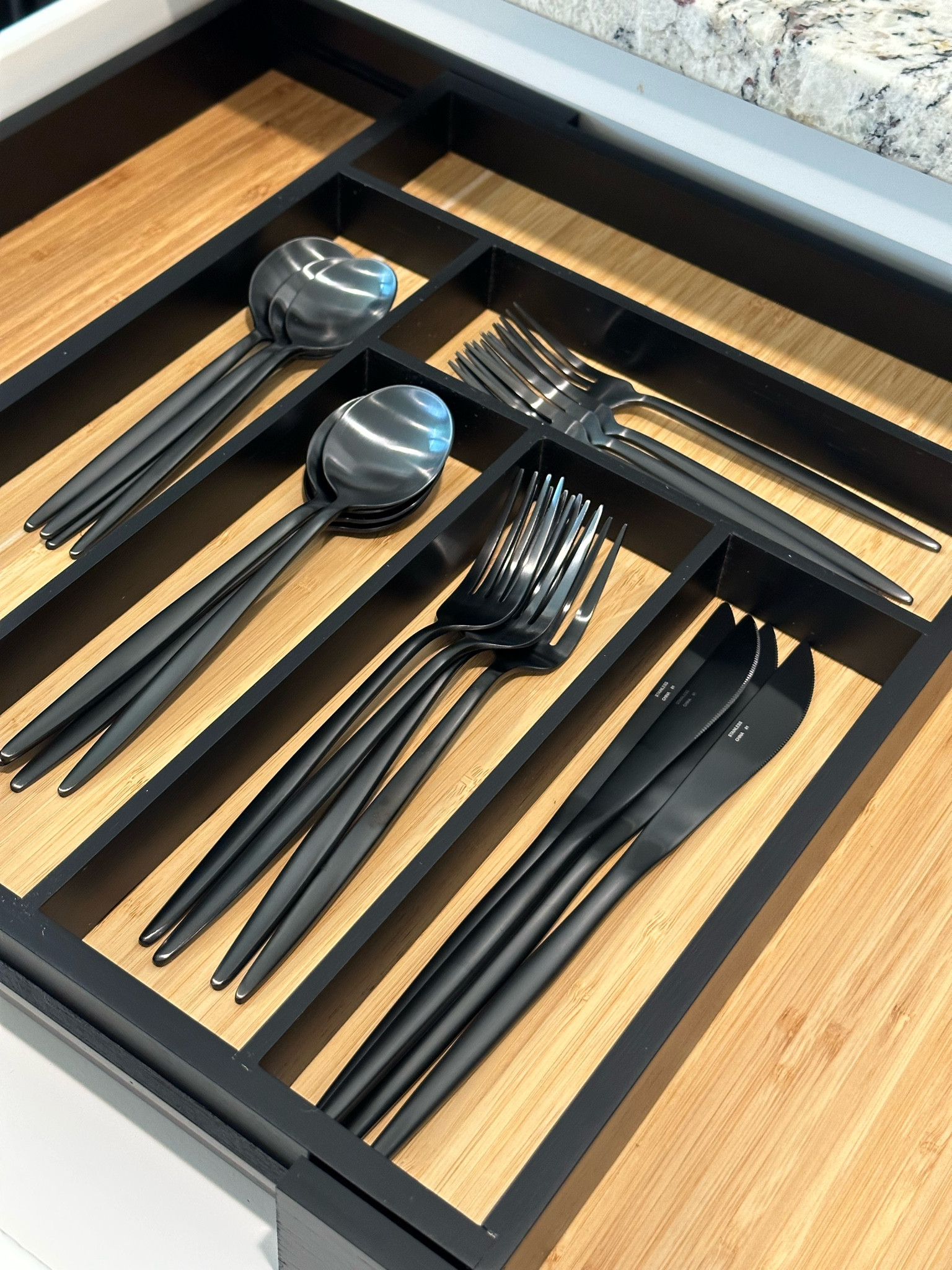 Amazon Kitchen find! This bamboo drawer organizer is so beautiful and fits into our drawer perfectly. 

Amazon, Amazon Home, Amazon Home Finds, Kitchen, Kitchen organization, drawer organizer, silverware, silverware organization, LTK home find, kitchen finds

#LTKSeasonal #LTKU #LTKhome