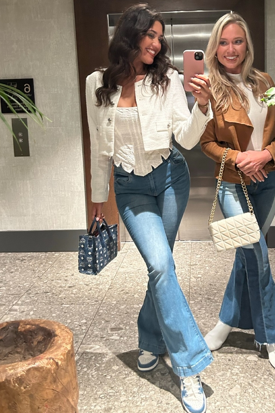 Casual drinks with the girls 🍸

#LTKSeasonal #LTKMostLoved #LTKstyletip