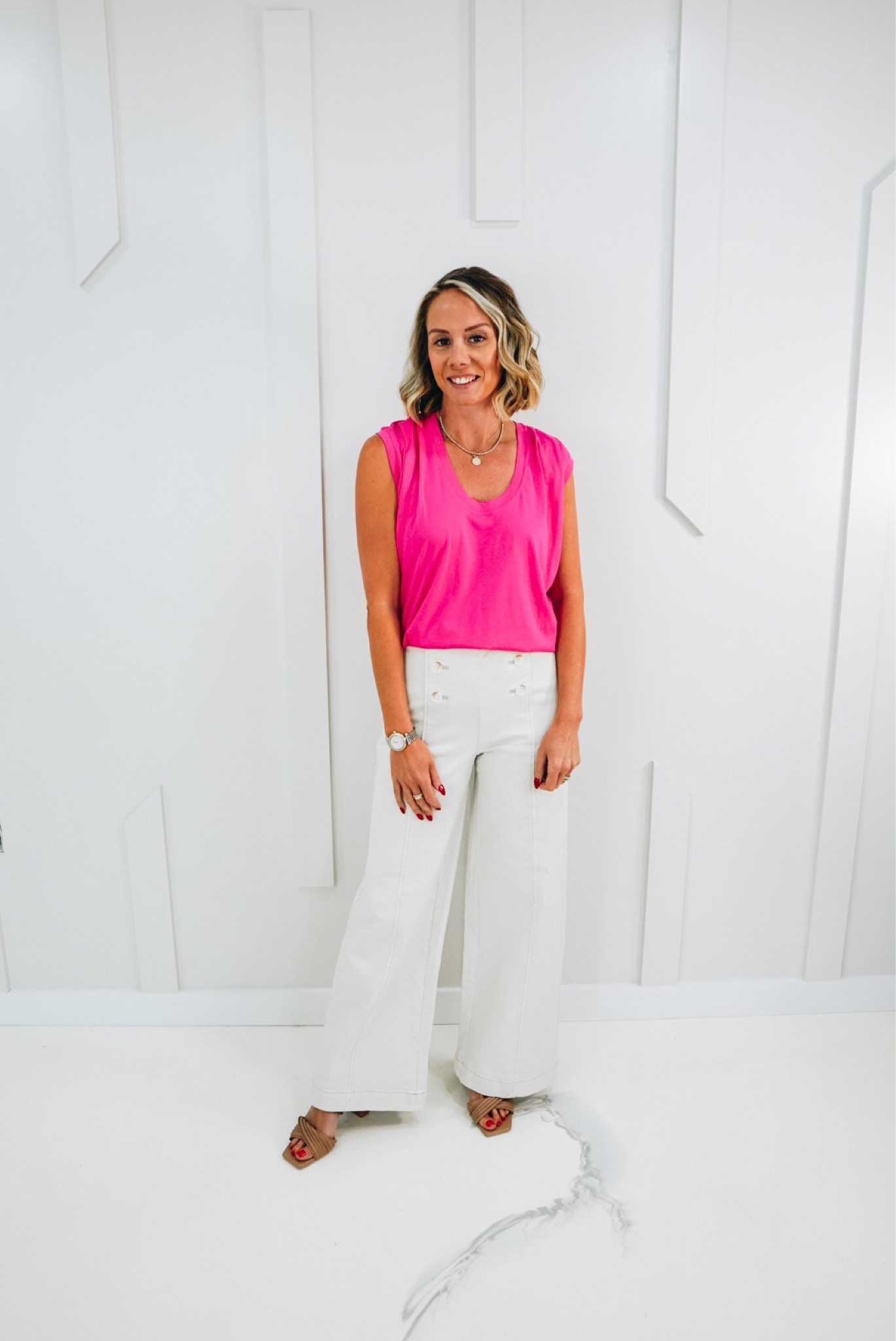 Summer outfit ideas from Loft. Size down in these jeans  

Fashionably Late Mom