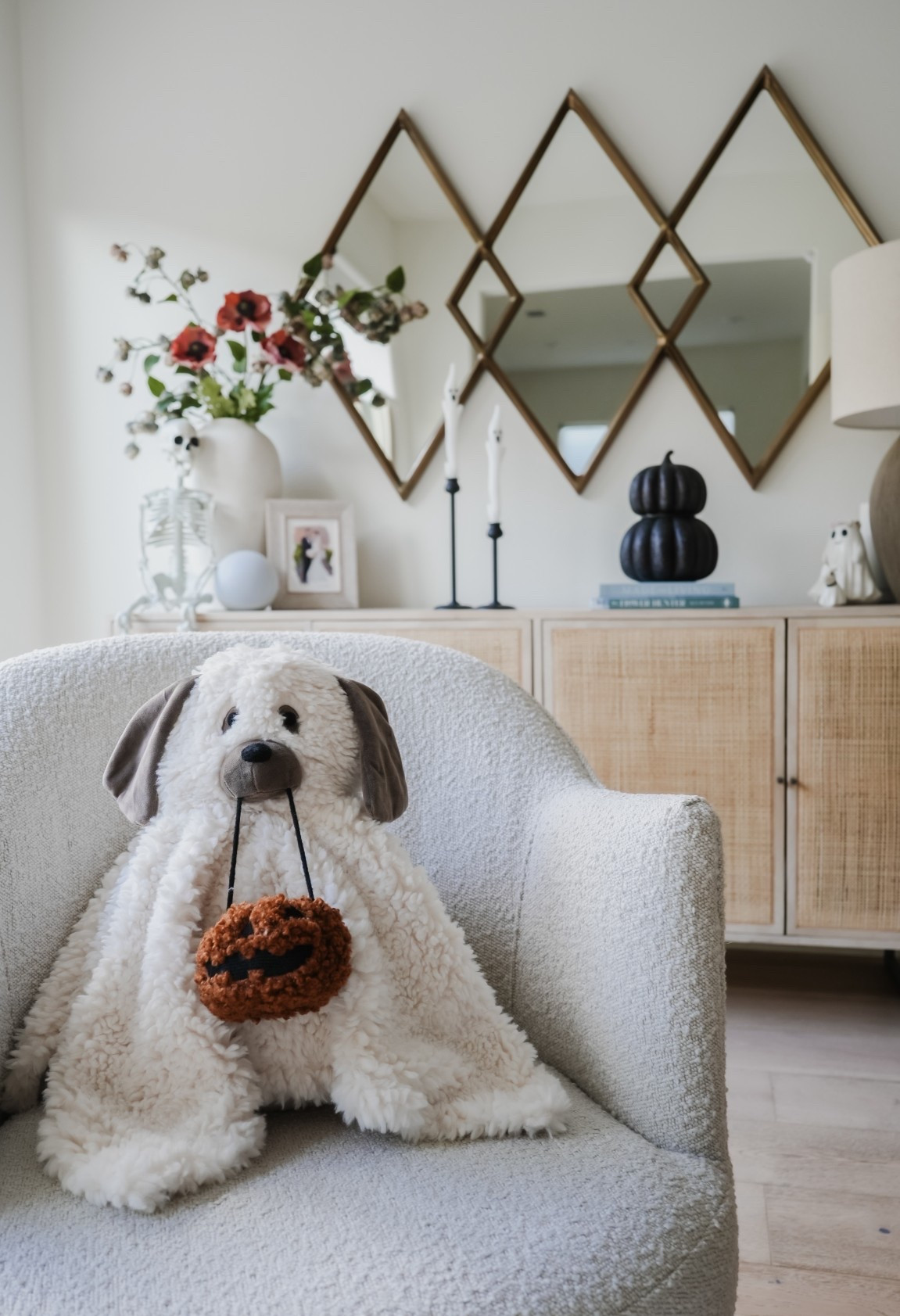 Halloween and fall home decor 

#LTKSeasonal #LTKHalloween #LTKHome