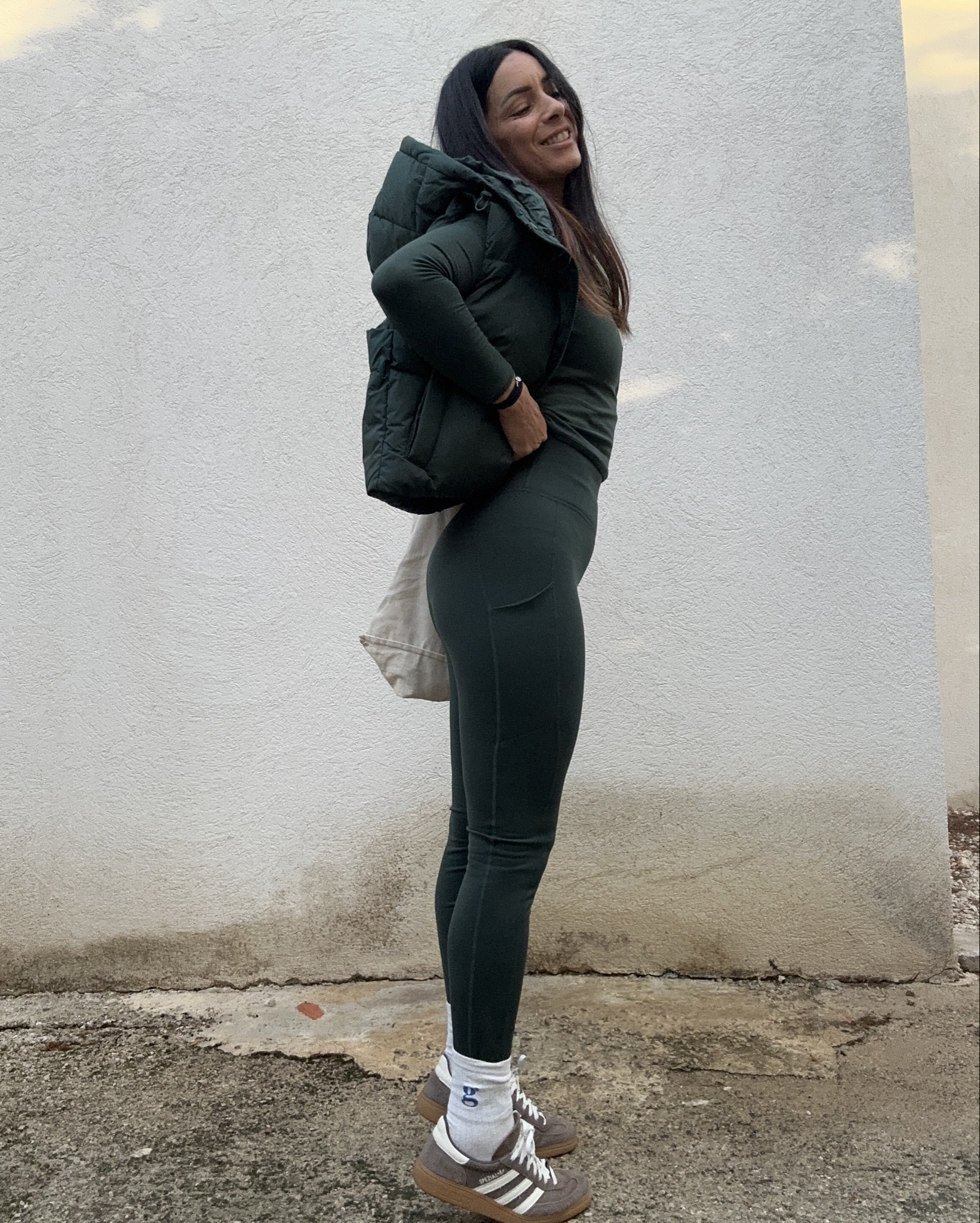 On my way to my cross training session 💪🏽 en @fableticseu


#LTKstyletip #LTKfitness #LTKfrance