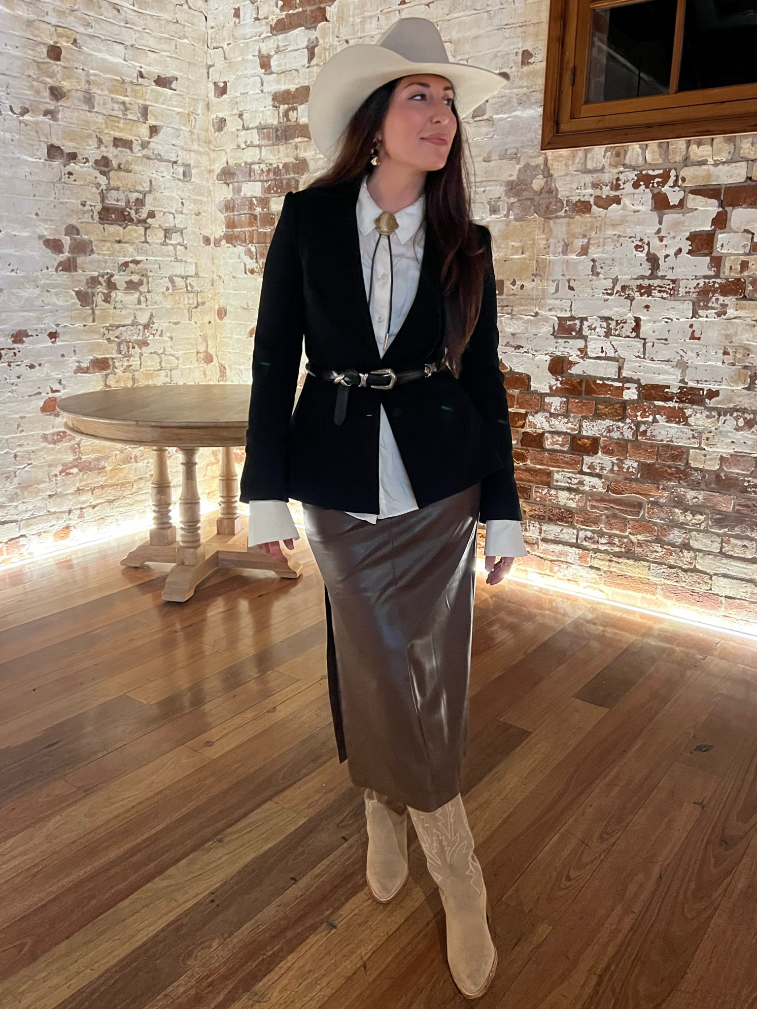 Modern cowgirl 