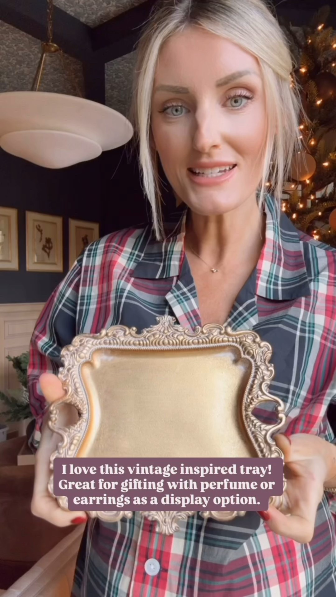 This vintage tray is a beautiful gift for anyone! 

Loverly Grey, home decor, vintage tray, catch all tray, holiday gift ideas, holiday gift guide

#LTKHoliday #LTKHome #LTKGiftGuide