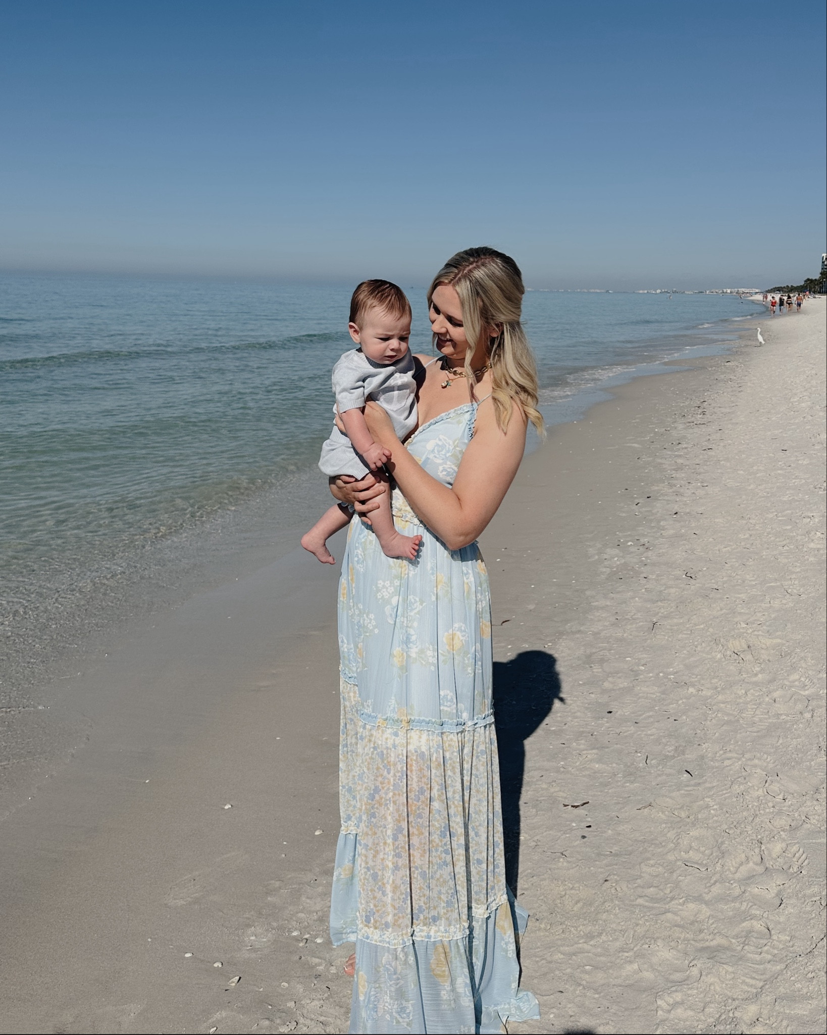 5 months out 👶🏻 vs 5 months in 🤰🏼

#LTKBaby #LTKmomlife #LTKBump