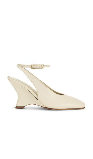 GIA BORGHINI Valerie Pump in Ivory. - size 38.5 | Revolve Clothing (Global)