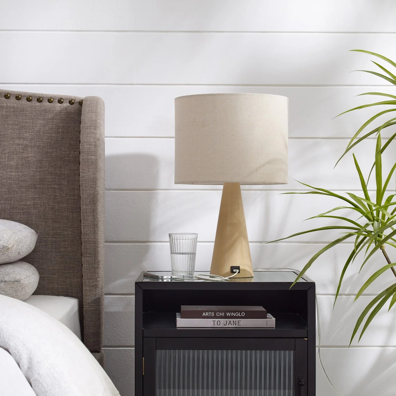 Maylee Table Lamp with USB Port | Inspired Home