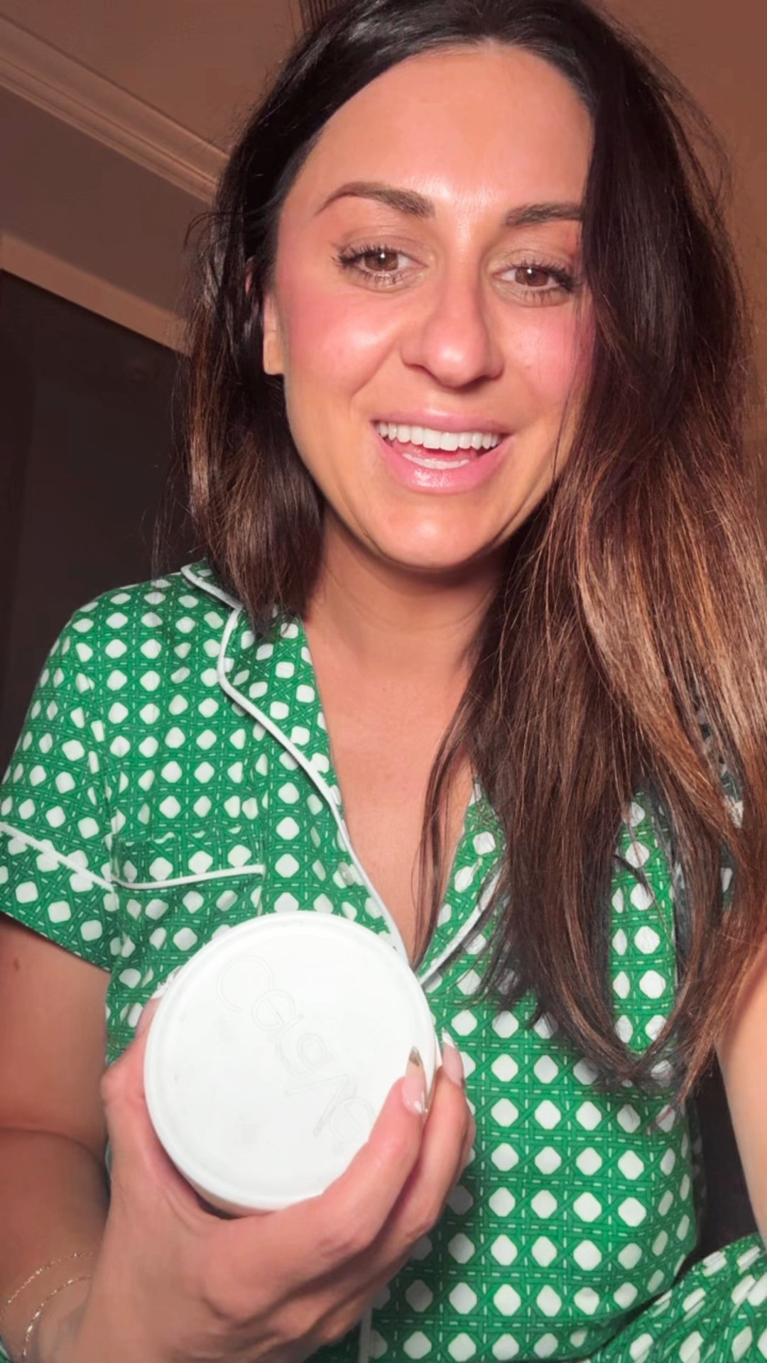 The best pajamas sets! They’re by Draper James & sold at Kohls! I’m currently trying to collect them all- such good quality & SO SO soft! Also, I talk about foot slugging in this video lol will totally bring glam to your night routine…. But granny chic.


Pajamas
Kohl’s 
Draper James 
PJ sets 
Summer outfits 
Gifts for her 
Travel outfits 
Foot care
At home pedicure 

#LTKSaleAlert #LTKSummerEdit #LTKBeauty