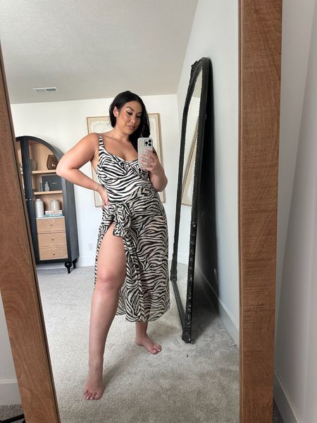 Affordable midsize swimwear from Walmart! Love that these have built-in shaping and support!

Walmart finds, Walmart swimwear, animal print, beach vacation outfit, swimsuit cover-up, affordable swim suits

#LTKmidsize #LTKtravel #LTKswim