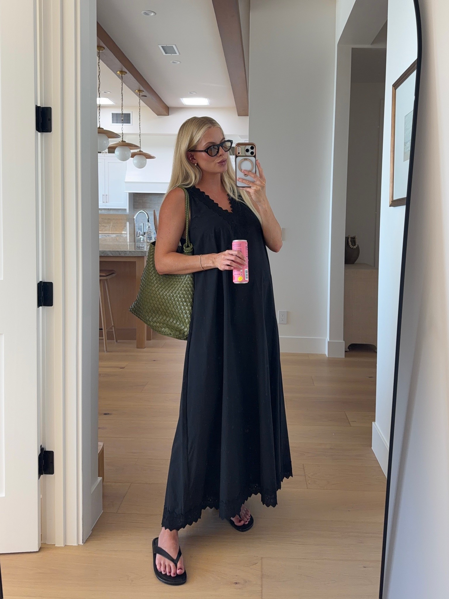 Wearing a 4 in dress, shoes are tts (linked similar)! #kathleenpost

Casual chic outfit, errands outfit, casual chic lunch look, lunch date outfit, spring transition outfit, bump friendly, maternity look

#LTKootd #LTKSeasonal #LTKBump