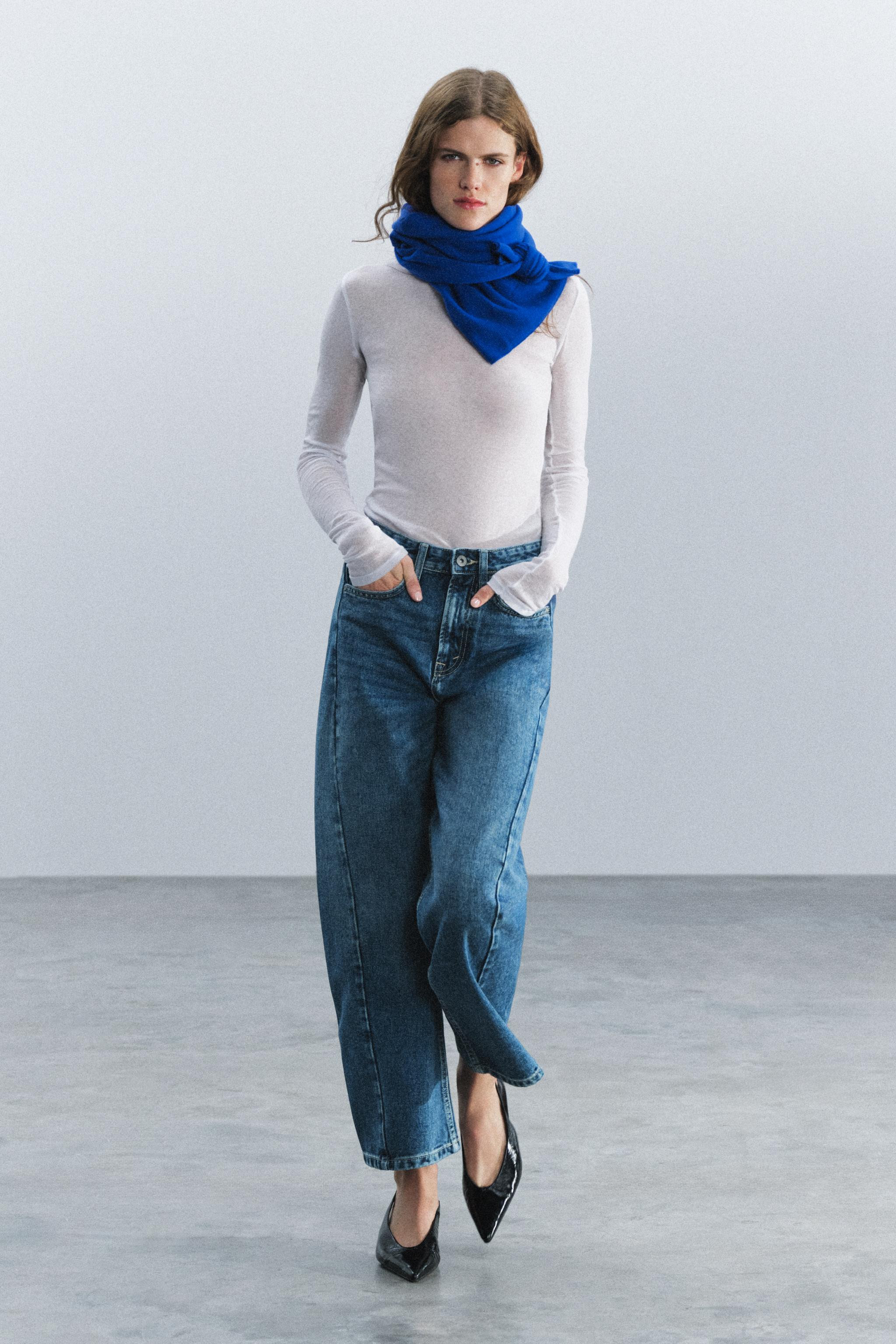 ZW COLLECTION MID-RISE RELAXED ANKLE JEANS | Zara US