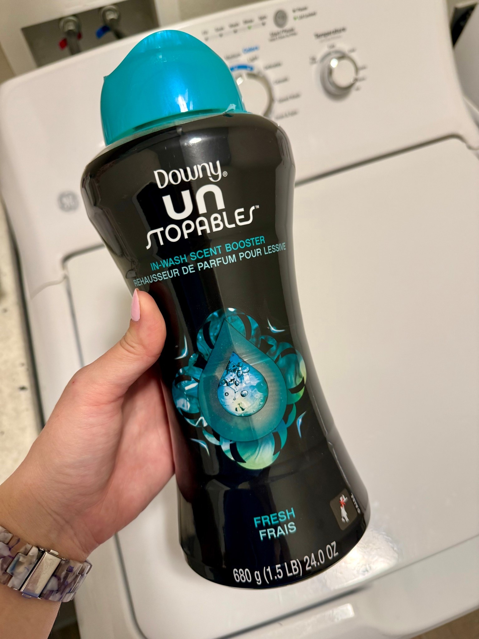 Sprinkled these is my husband’s laundry because he’s a stinky dude🤣

Laundry beads | laundry day | good smelling laundry 

#LTKHome #LTKmomlife #LTKMens