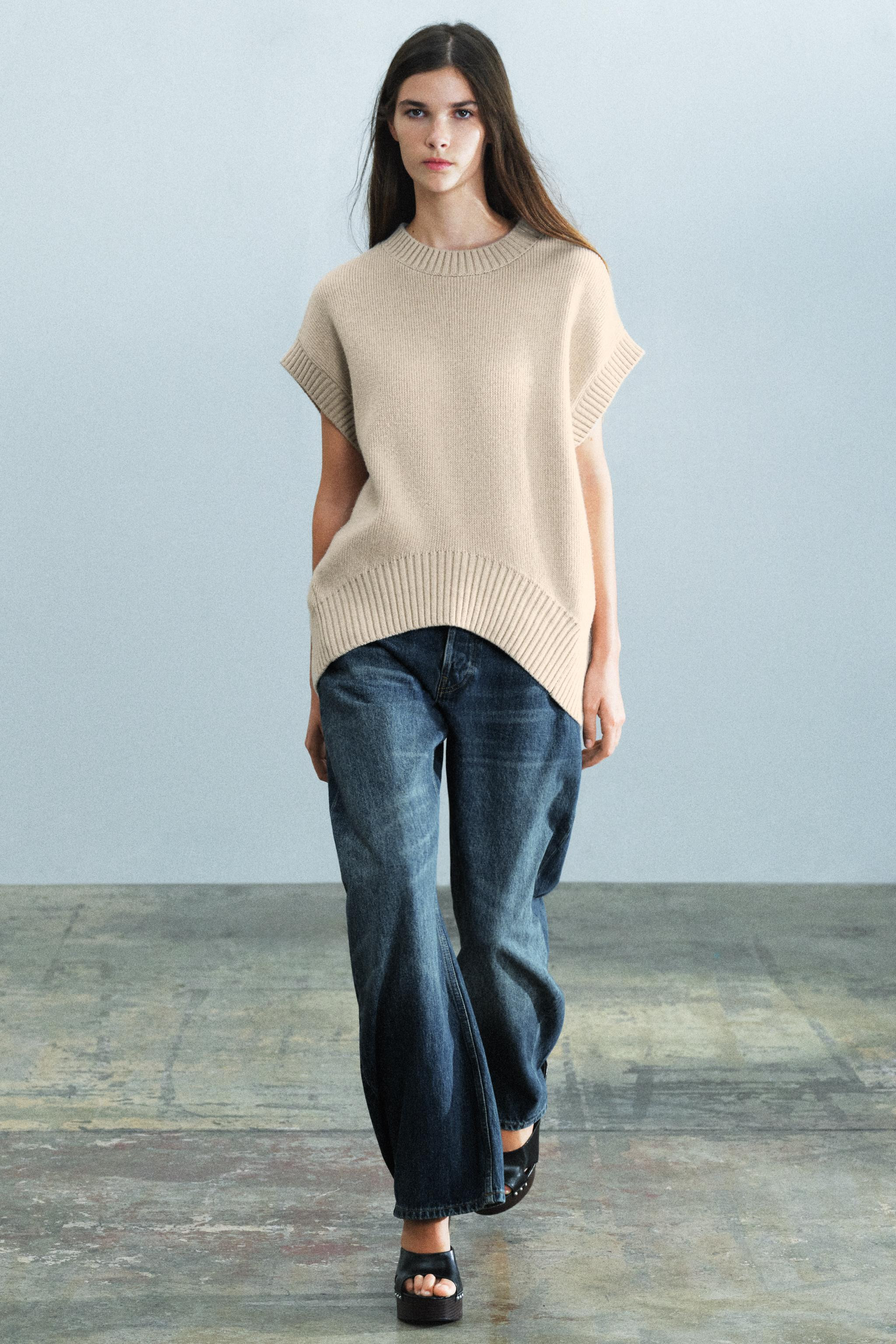 OVERSIZED WOOL-BLEND VEST | Zara US