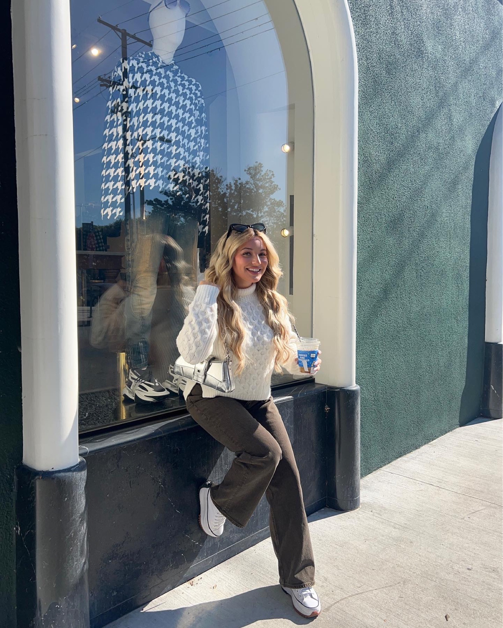 it’s giving fall 🤎🍂☕️ fit is linked!! #abercrombie of course

#LTKstyletip #LTKsalealert #LTKSeasonal