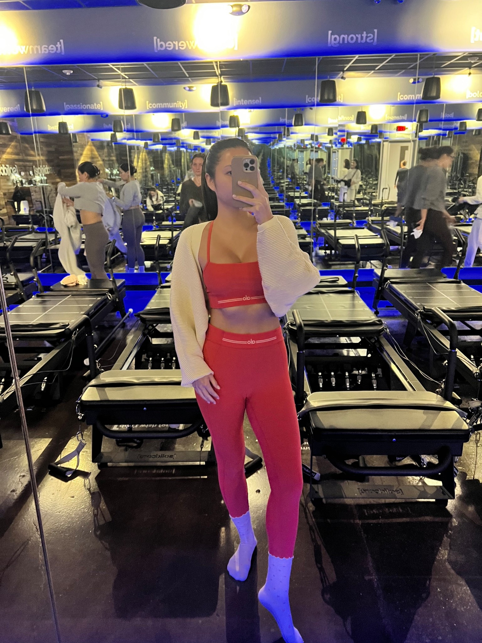 30% off sitewide

Alo yoga, workout, athleisure, pilates, workout set, leggings, shrug, sweater 

#LTKfitnessgoals #LTKActive #LTKCyberWeek