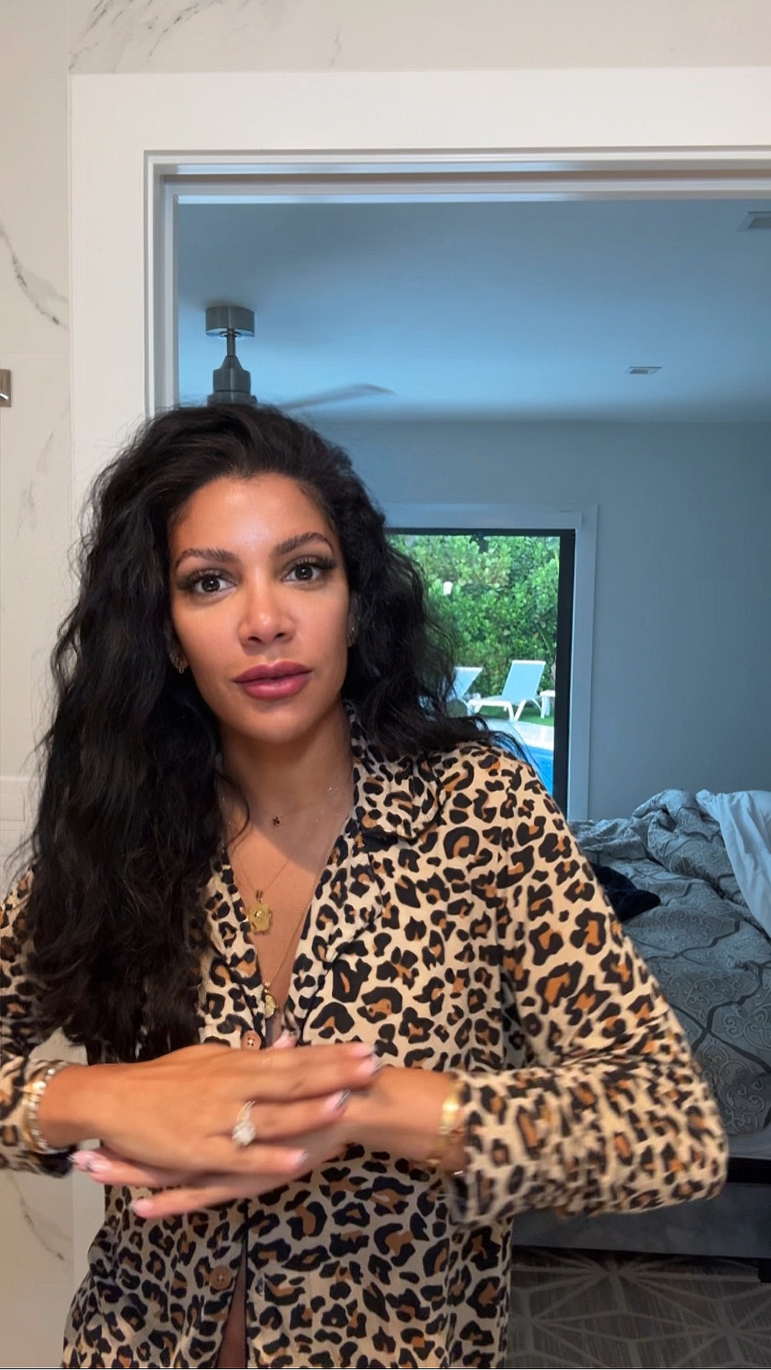 ☀️ Morning routines hit different when I’m away…
Even when I travel, I always bring a few products I can’t live without. They’re the ones that make me feel grounded, fresh, and like me no matter where I wake up.

Some products come and go, but there are always those staples I come back to again and again—the ones I truly love. 🧴✨

Because routines may change depending on where life takes me… but good skin (and good energy) travels with me. 🌿

#LTKTravel #LTKBeauty #LTKFamily