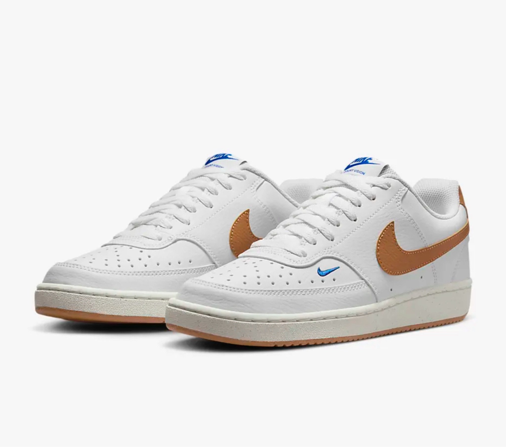 The cutest Nike’s are marked down to only $48 regularly priced at ($80)! Don’t miss this sale!

#LTKShoeCrush #LTKSaleAlert