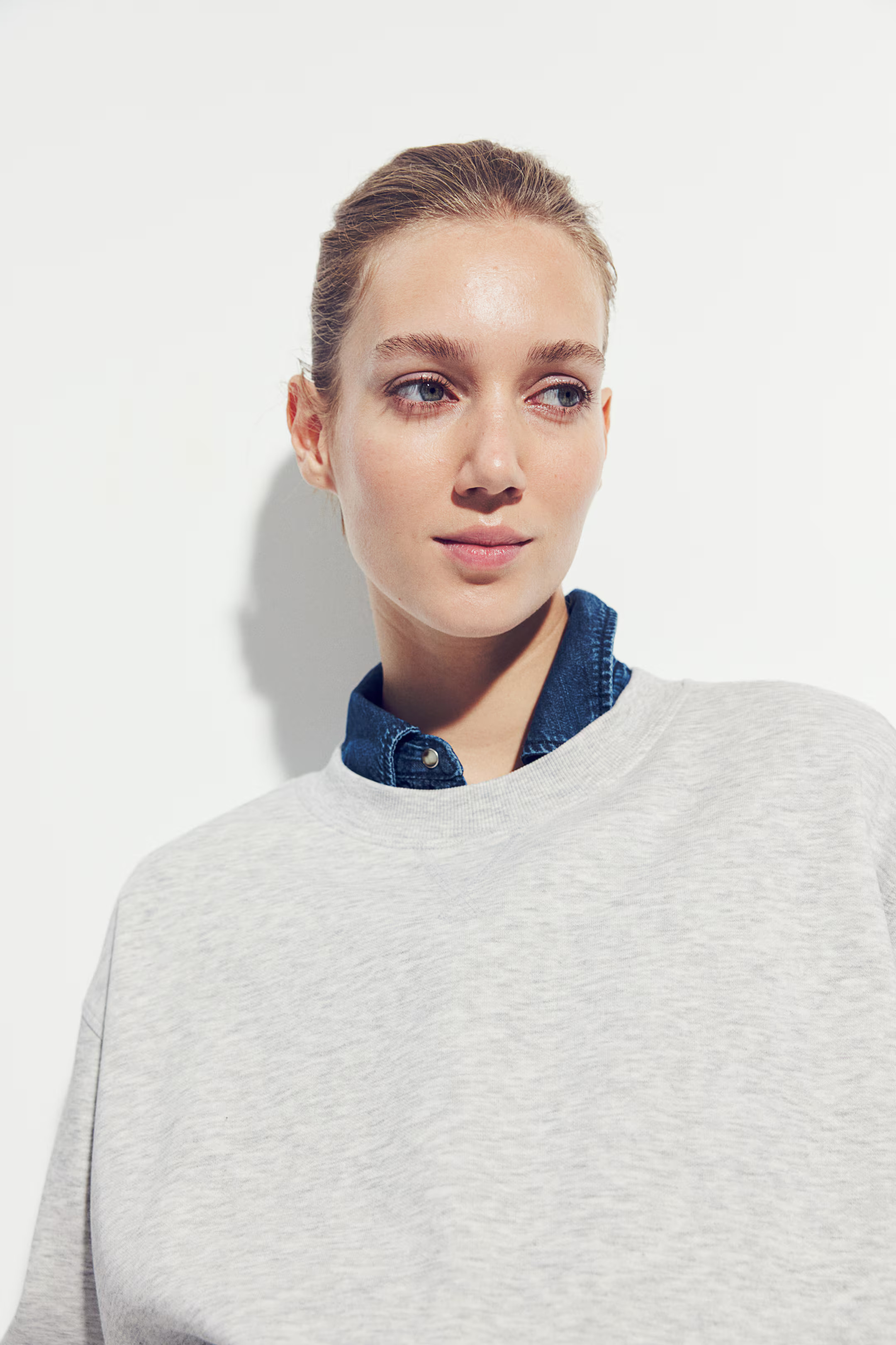 MAMA Sweatshirt - Crew-neck - Long sleeve - Light gray melange - Ladies | H&M US | H&M (US + CA)