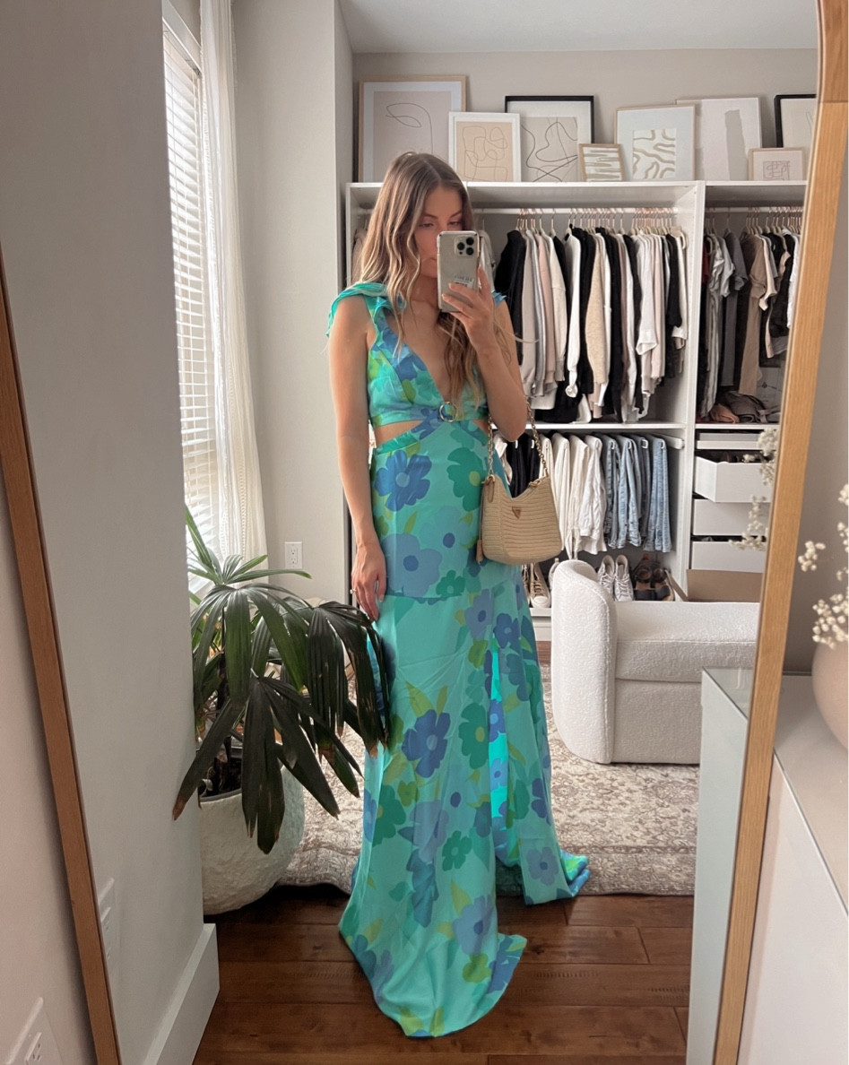 Wedding guest dress, summer wedding guest dress, show me your mumu, blue dress, floral dress 

#LTKstyletip #LTKFind #LTKwedding