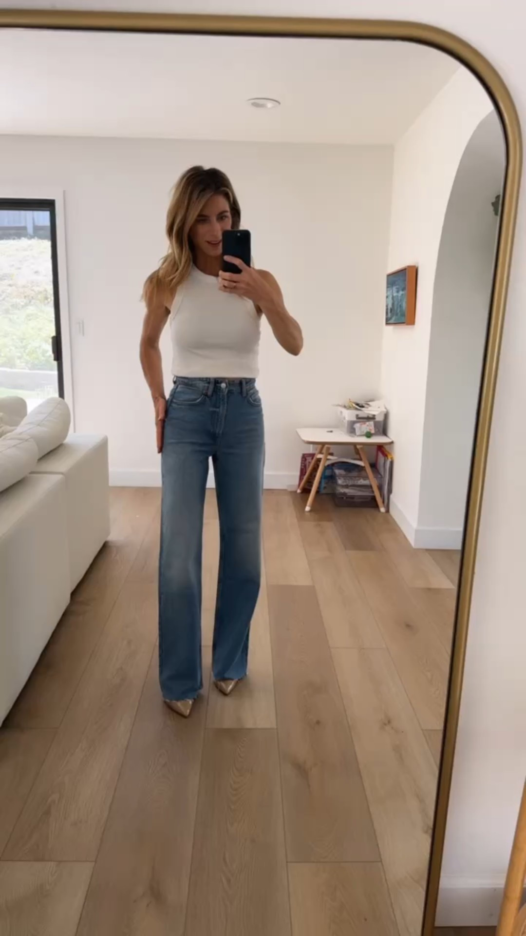 Zara raw hem high waisted jeans. Size 2. On sale!

#LTKSeasonal #LTKSaleAlert #LTKFindsUnder100