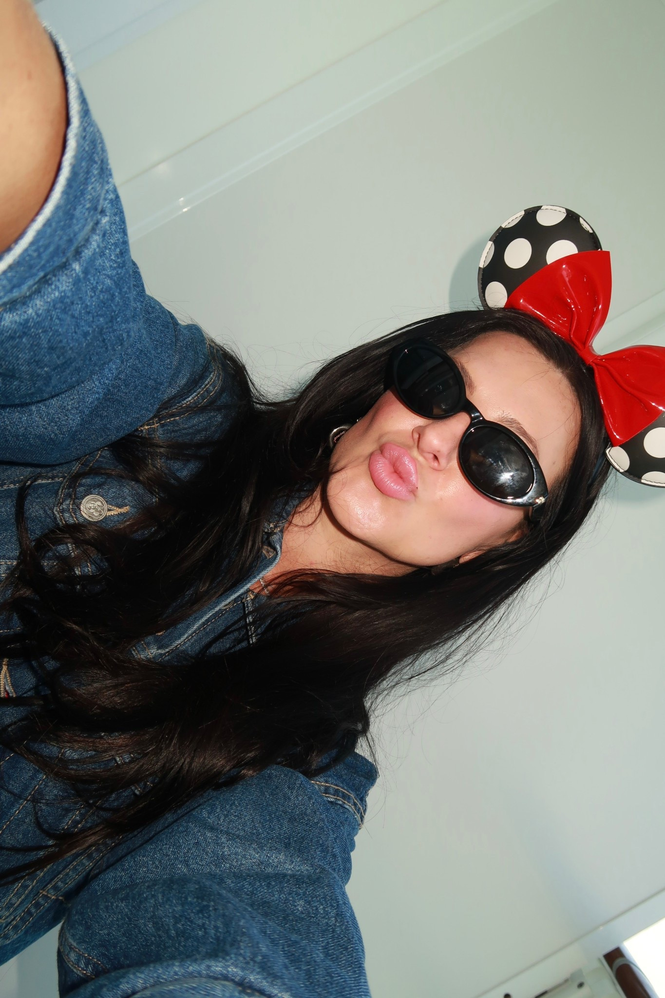 Cool girl Disney outfit 