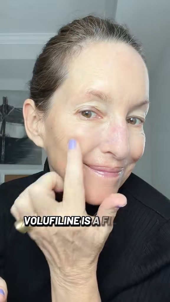 deep hydration , we all need as we get older- especially in the winter. You need to try this cream in a serum with the beautiful mask filled with collagen.


#LTKselfcare #LTKBeauty #LTKdayinmylife