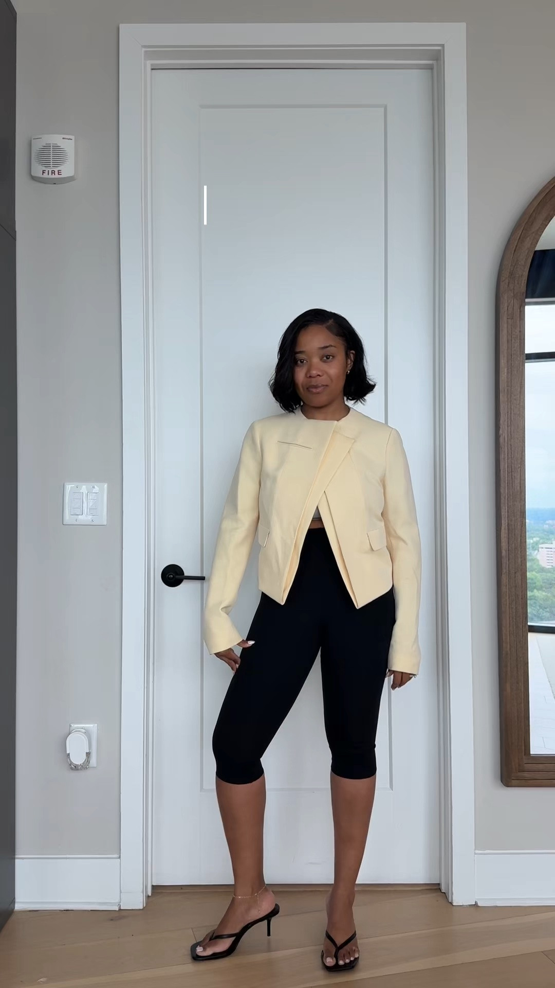 I loveeee a blazer moment but the star of this show might be my Commando capri leggings! I wish they made them in chocolate brown!!

#LTKootd #LTKSeasonal