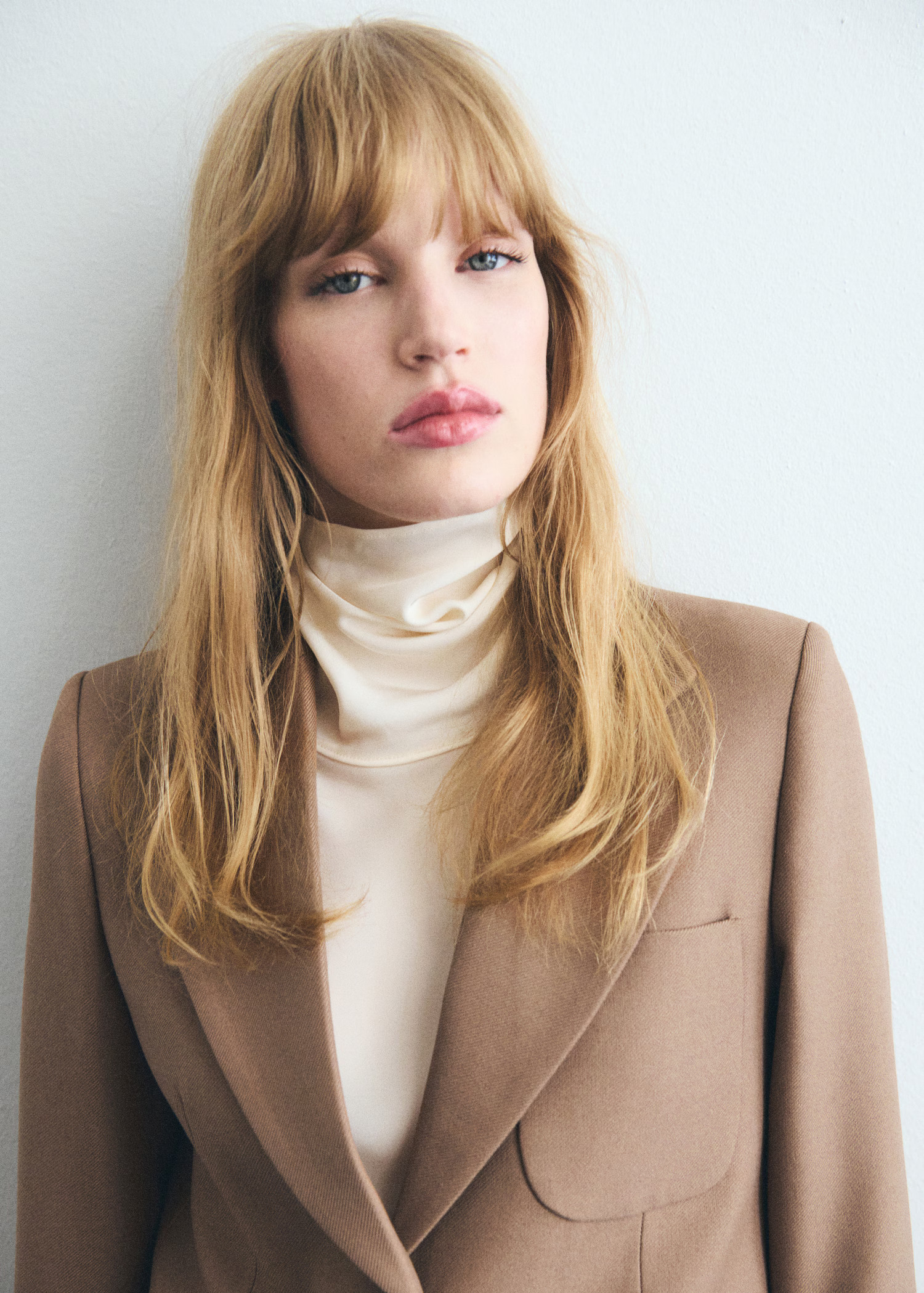 Wool-blend suit jacket with pockets | MANGO (UK)