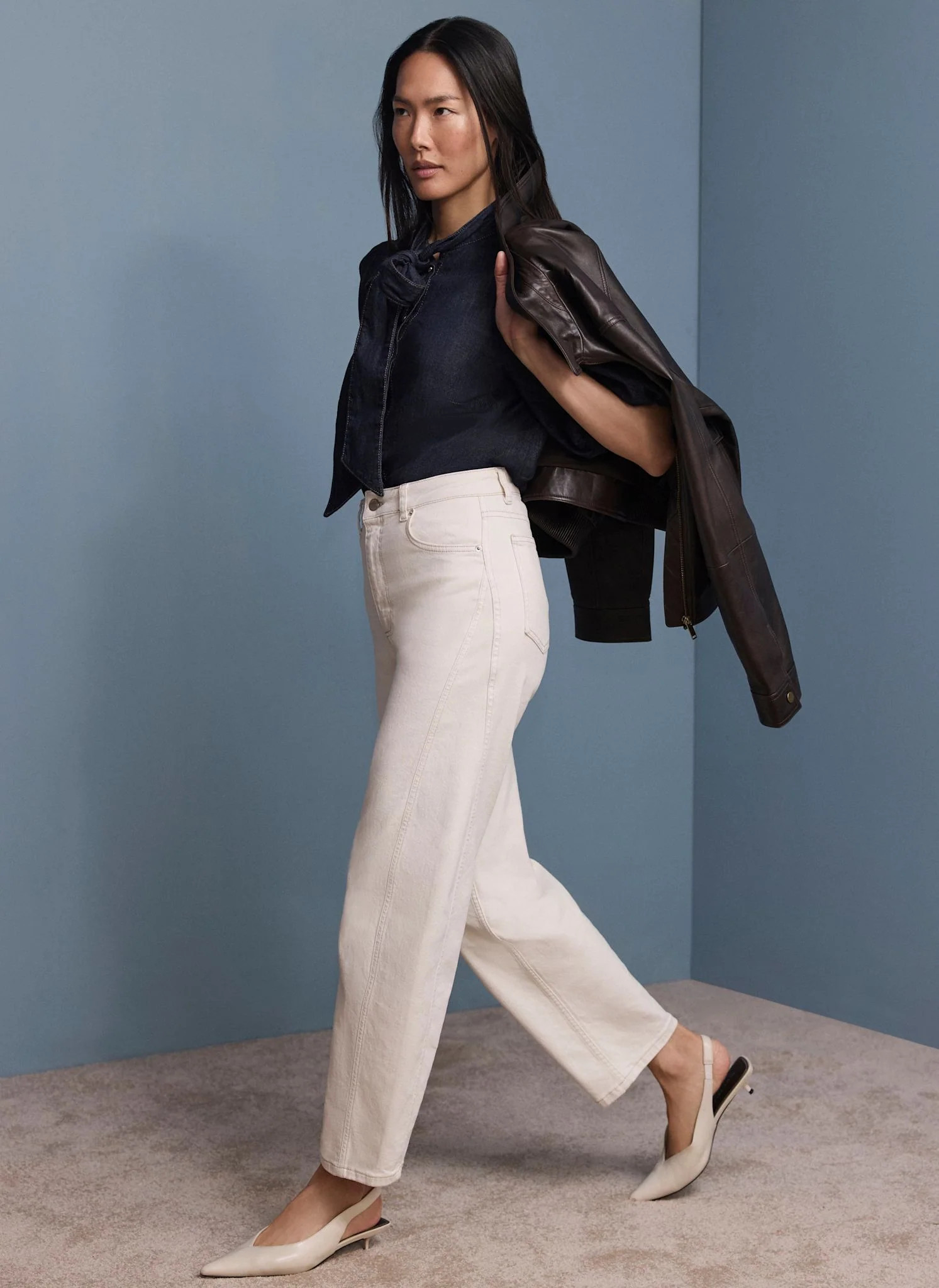 Cream Barrel Leg Jeans | Mint Velvet