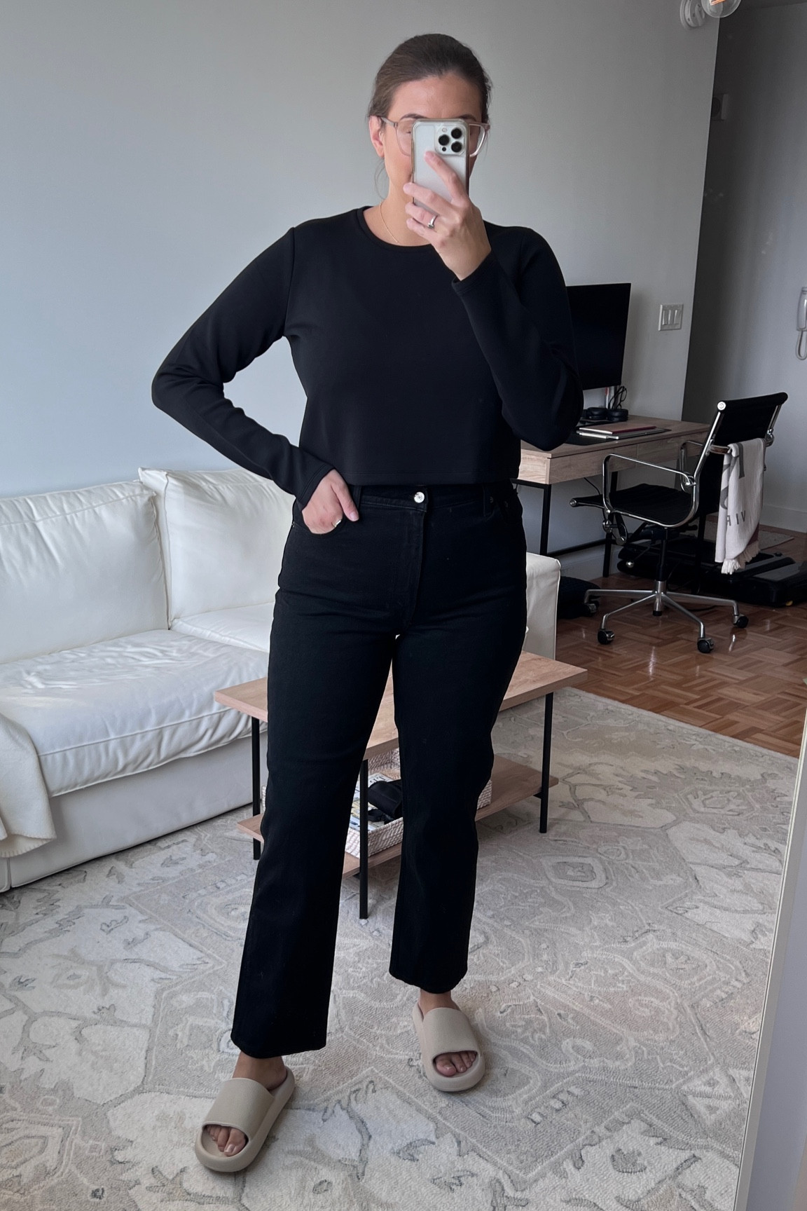 New Spanx air essentials long sleeve cropped top wearing size L 

Save 10% off code DANAXSPANX 


size 10 fashion | size 10 | Tall girl outfit | tall girl fashion | midsize fashion size 10 | midsize | tall fashion | tall women | Abercrombie jeans | Abercrombie and fitch | Abercrombie denim | Abercrombie code z| Abercrombie sale 

#LTKU #LTKSeasonal #LTKFind