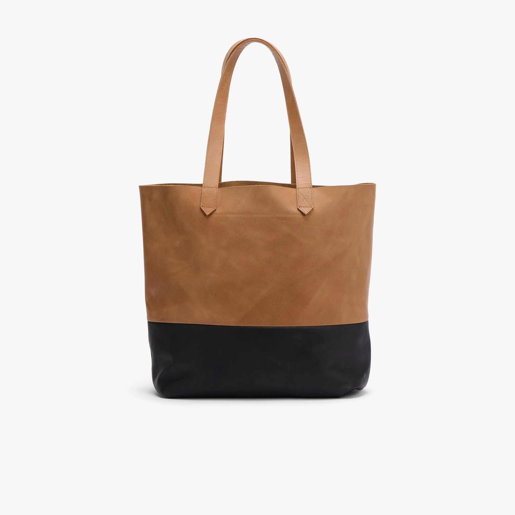 Lori Tote Almond/Black | Nisolo