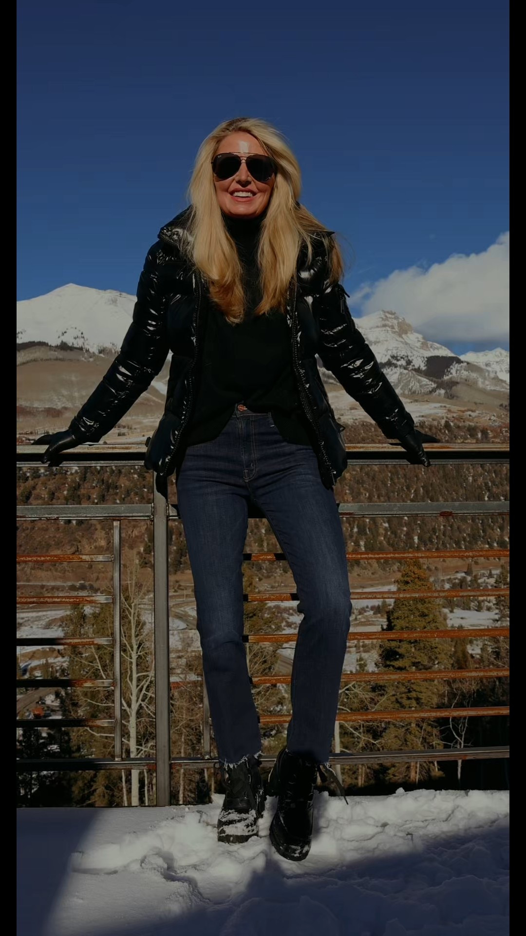 One of my favorite puffers, now on sale in black and navy. I have both and wear them a ton in the winter — warm, cool, and on SALE! SAM. NEW YORK puffer coat during the Nordstrom Half-Yearly Sale is a no-brainer. 🏃 

#LTKSaleAlert #LTKSeasonal #LTKOver40