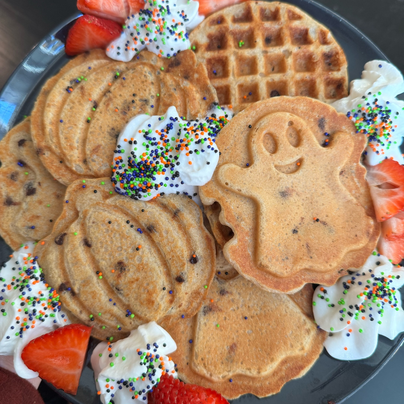 Halloween mini waffle makers 👻🎃

#LTKKids #LTKSeasonal #LTKHoliday