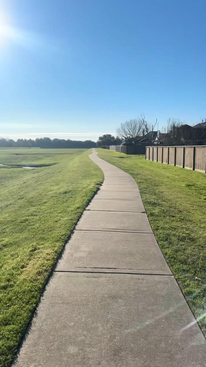 Perfect morning for a run! Running essentials linked 

#LTKSpringSale #LTKfitness #LTKfamily