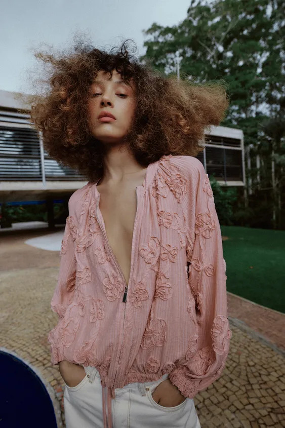 OVERSIZED TEXTURED FLORAL JACKET | Zara US