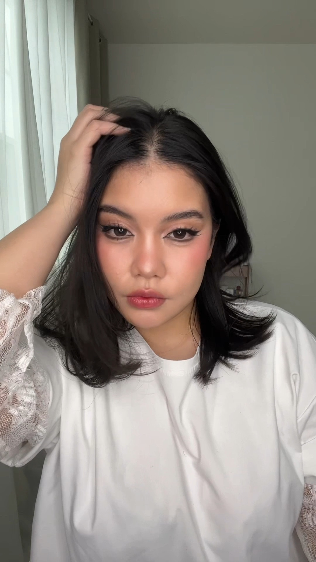Cut crease but make it kbeauty 💖✨

#LTKBeauty #LTKootd #LTKgrwm