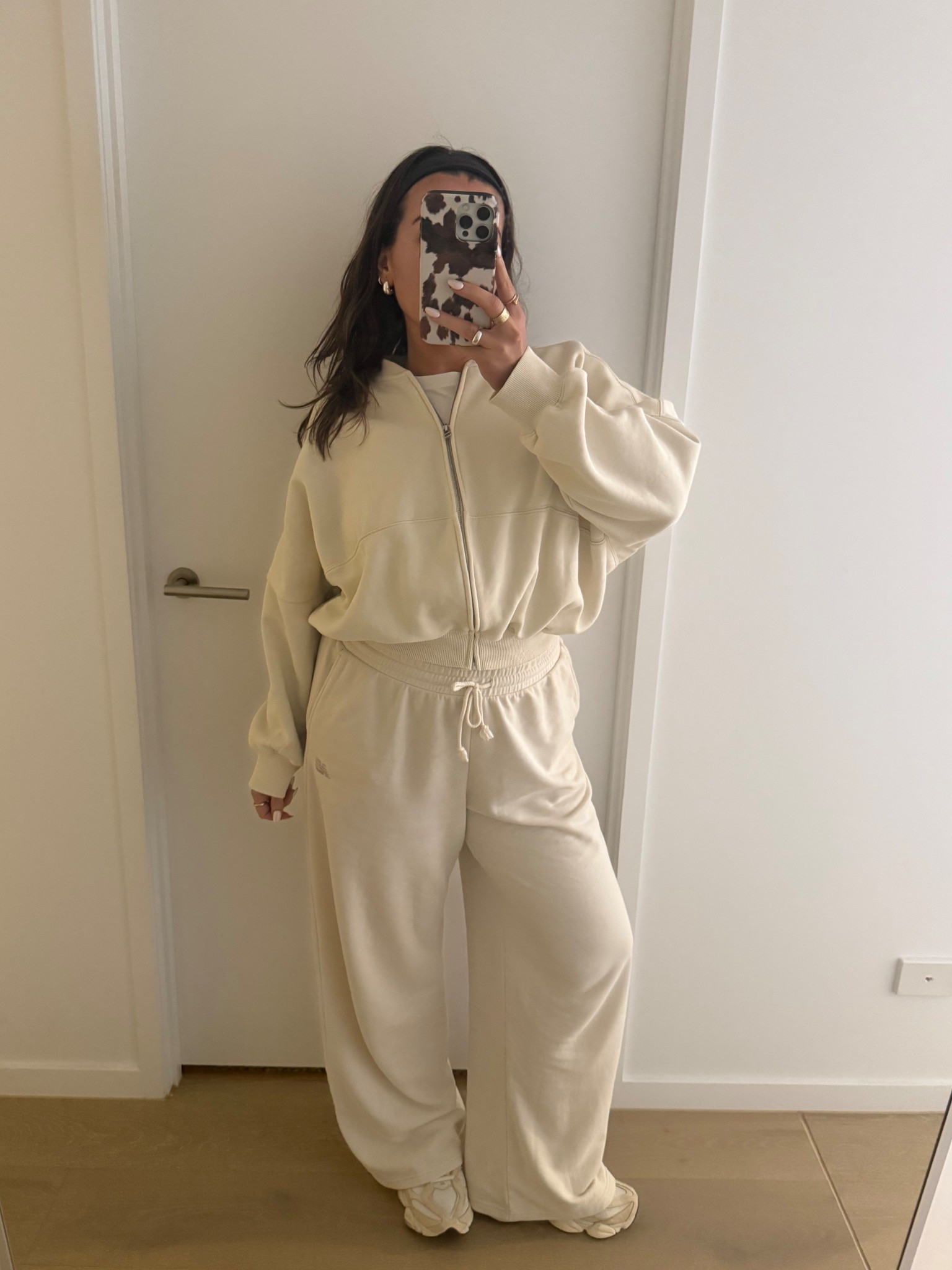 this jumper is old zara but i linked similar 💌