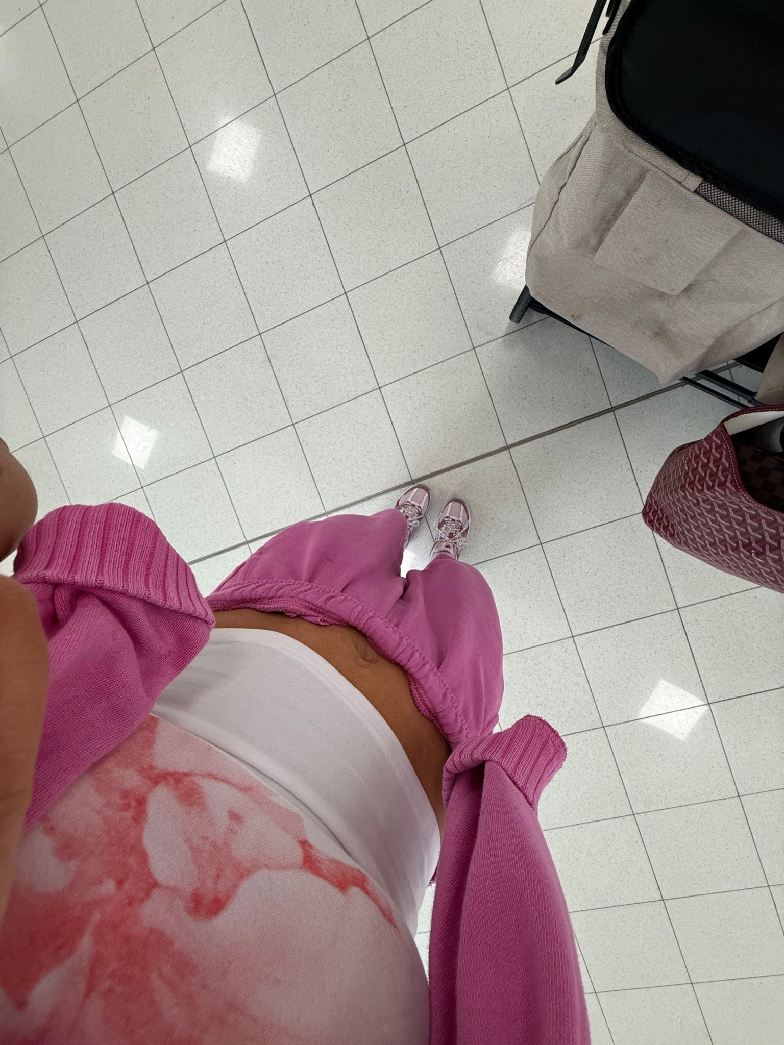 Travel day fit👙🌸✨

travel outfit inspo, airport outfit ideas, comfy travel outfit, travel day outfit, airport style, casual travel fashion, travel athleisure outfit, comfy airport look, mom travel outfit, spring travel outfit

#LTKootd #LTKSpringSale #LTKgrwm