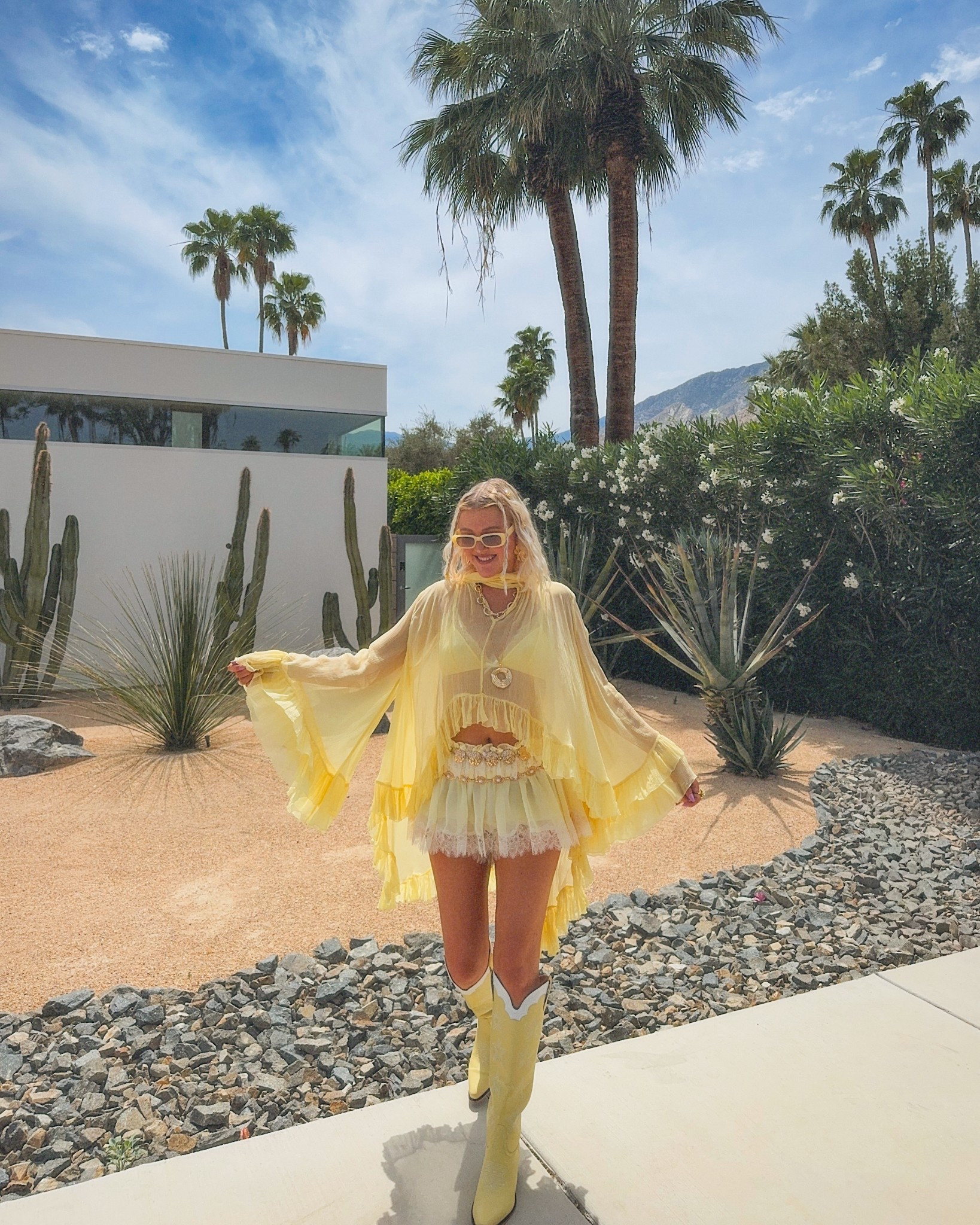 festival looks incoming!!!🤭💛 day 0 coachella outfit🌼 

#LTKFestival