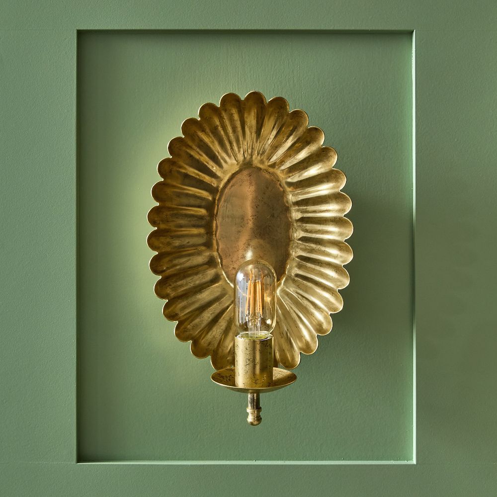 Emily Scalloped Sconce | GreenRow