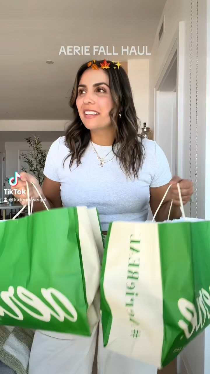 Aerie fall haul 🍂 truly obsessed with his collection, everything is so comfortable and cute. Aerie is one of those places that I always feel is so worth the money because I get so much use out of their pieces. Sooo many things on sale today for Labor Day weekend! 

I find that they typically run true to size for me! I got an M in all

#LTKSale #LTKSeasonal #LTKsalealert