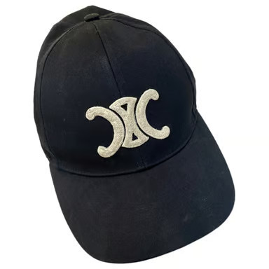 Céline Women Hats - Vestiaire Collective | Vestiaire Collective (Global)